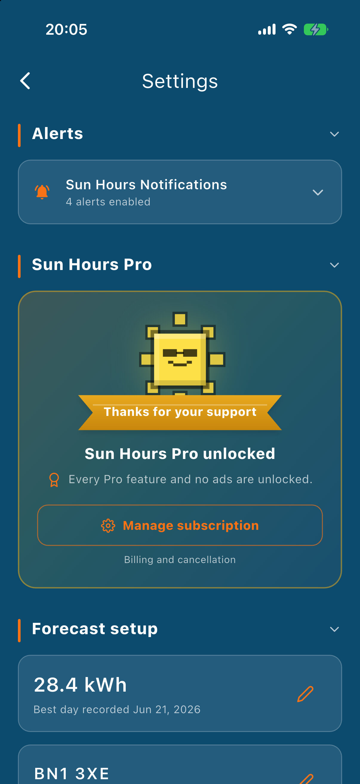 Sun Hours settings screen with an Alerts section reading four alerts enabled, a Sun Hours Pro card showing Pro unlocked with a Manage subscription button, and a Forecast setup section listing a best day of 28.4 kWh recorded on 21 June 2026, shown in the app's blue daytime palette.